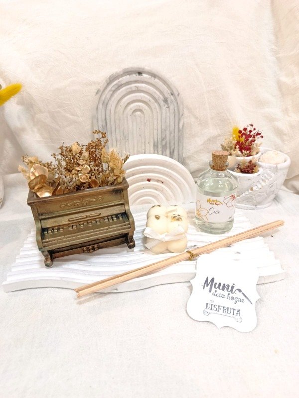 Producto - Combo macetita yeso ceramico + bandeja ondulada