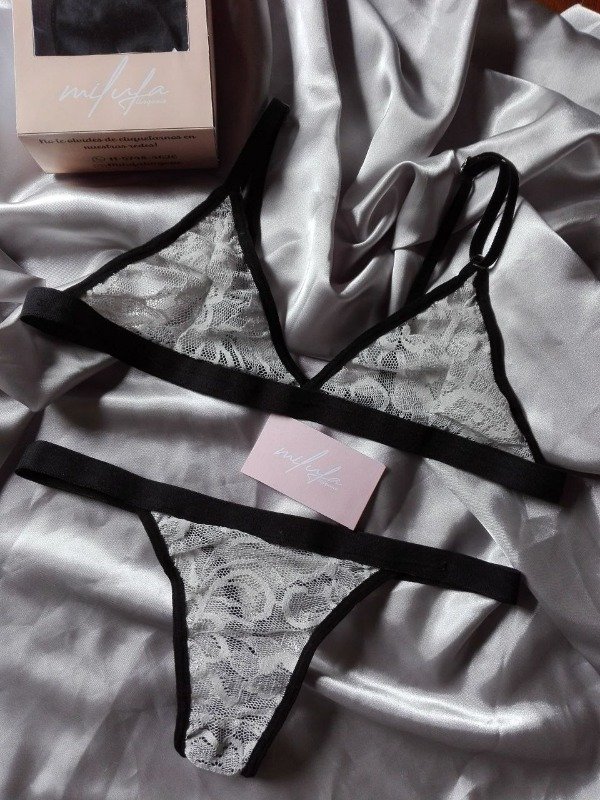 Producto - CONJUNTO TRIANGULO DE ENCAJE Y LESS