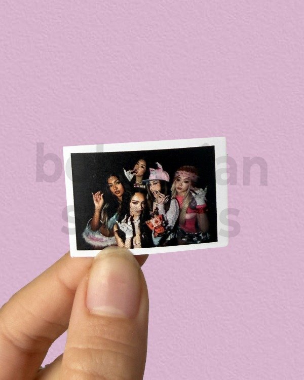 Producto - KATSEYE ICON #2 - Sticker individual de Katseye