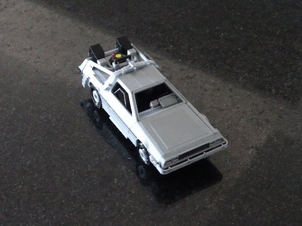 Producto - DMC DeLorean volver al futuro