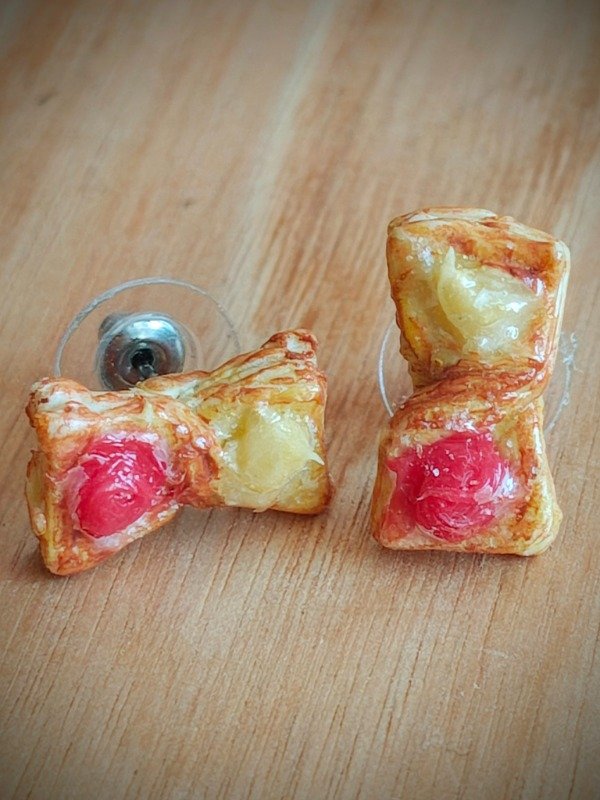 Producto - Aros fijos de facturas con membrillo y pastelera