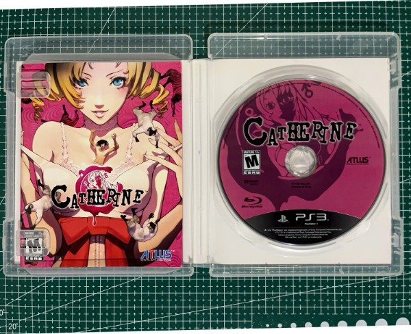 Producto - Catherine PS3 - 2
