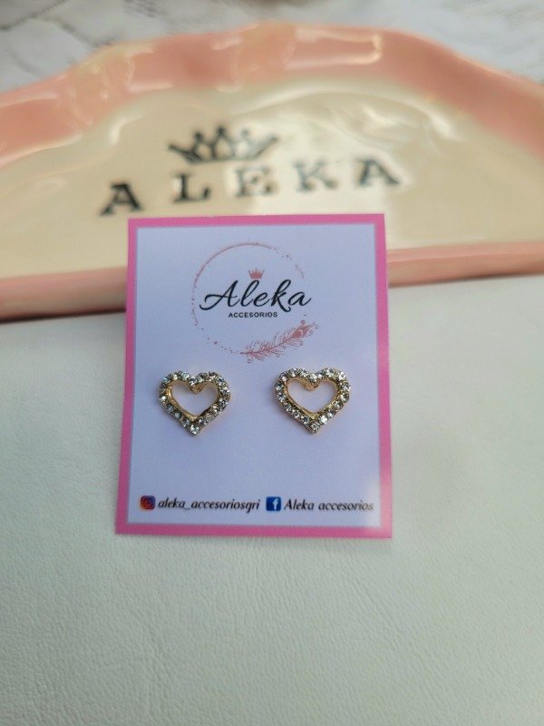 Producto - Aros corazón con strass de acero dorado