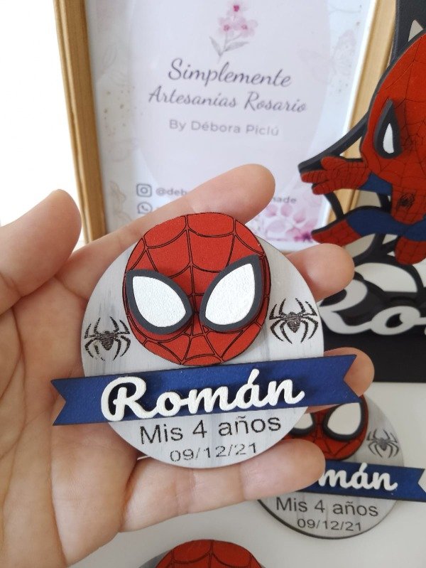 Producto - Souvenirs imán Spiderman PREMIUM