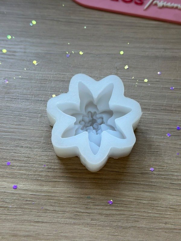 Producto - Molde flor abierta 6cm
