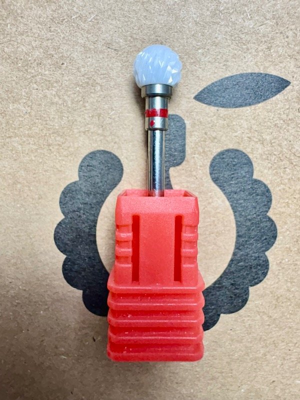 Producto - Fresa cerámica bolita roja