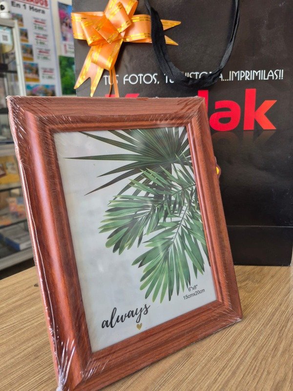 Producto - Portaretrato 15x20 Madera Hogar