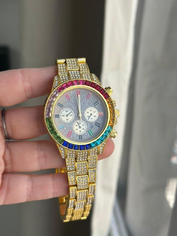Producto - Reloj Generico Tipo Rolex Daytona Sin Marca Strass Gold Unisex 44mm