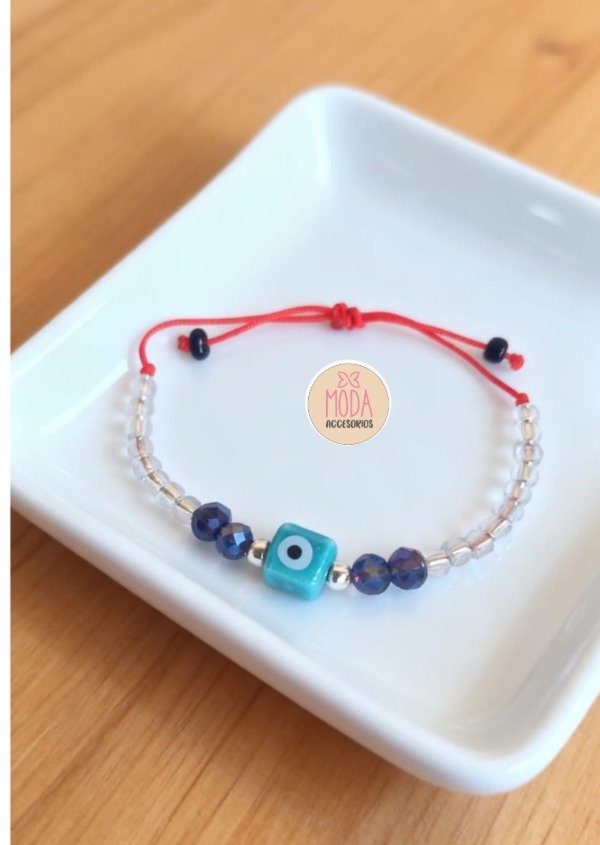 Producto - Pulsera de protección con ojo turco cuadrado