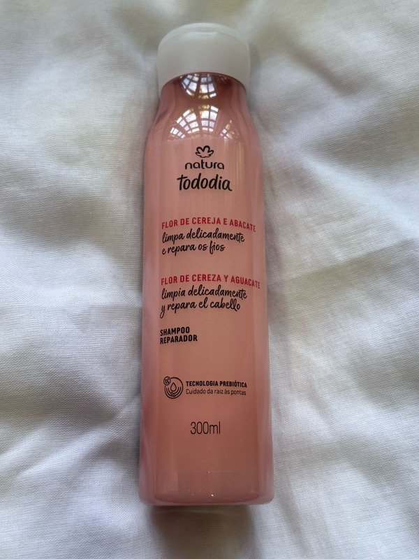 Producto - Natura Tododia Shampoo Flor de cereza y palta