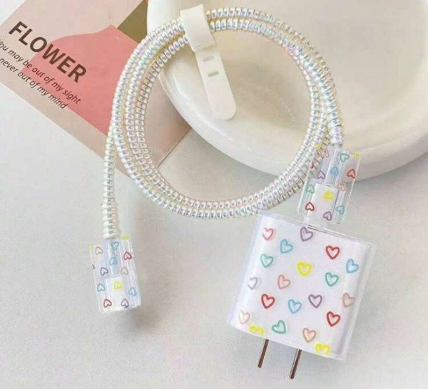 Producto - Protector de cargador corazones color