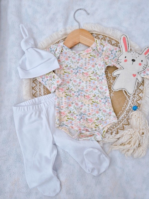 Producto - Set de nacimiento Elizabeth blanco