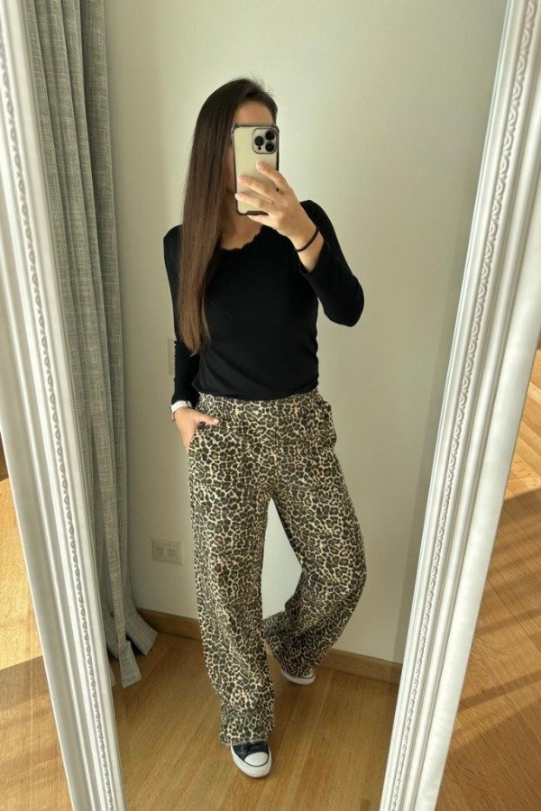 Producto - PANTALON DE GABARDINA PRINT