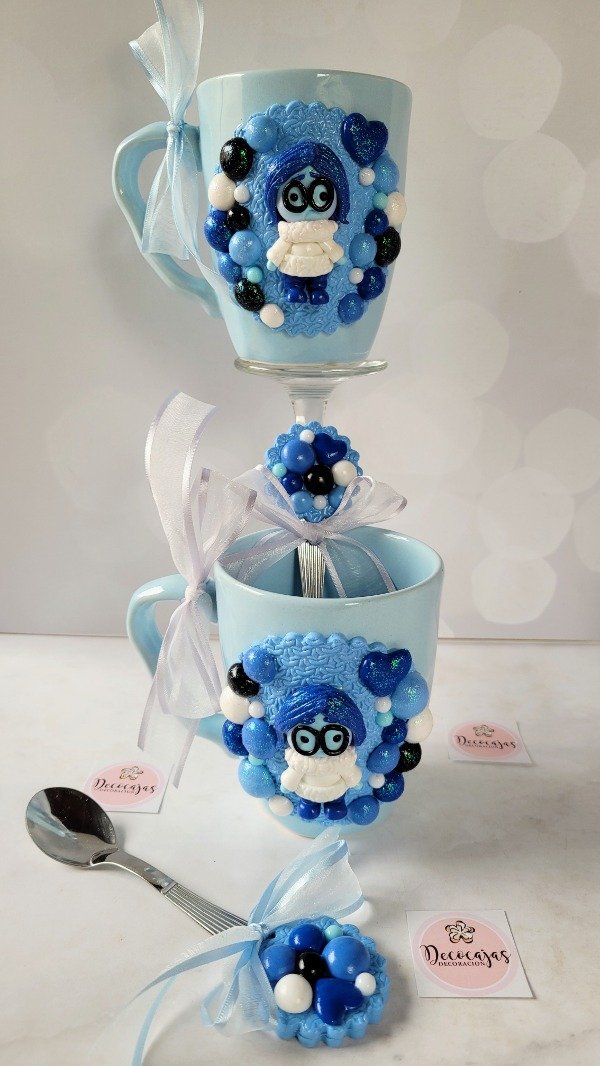 Producto - Taza con cuchara TRISTEZA