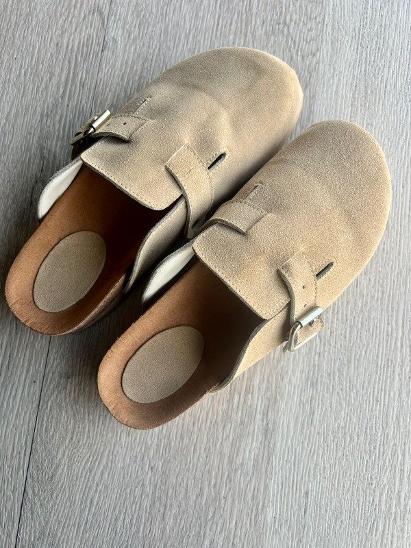 Producto - MIRKA cuero gamuza coco