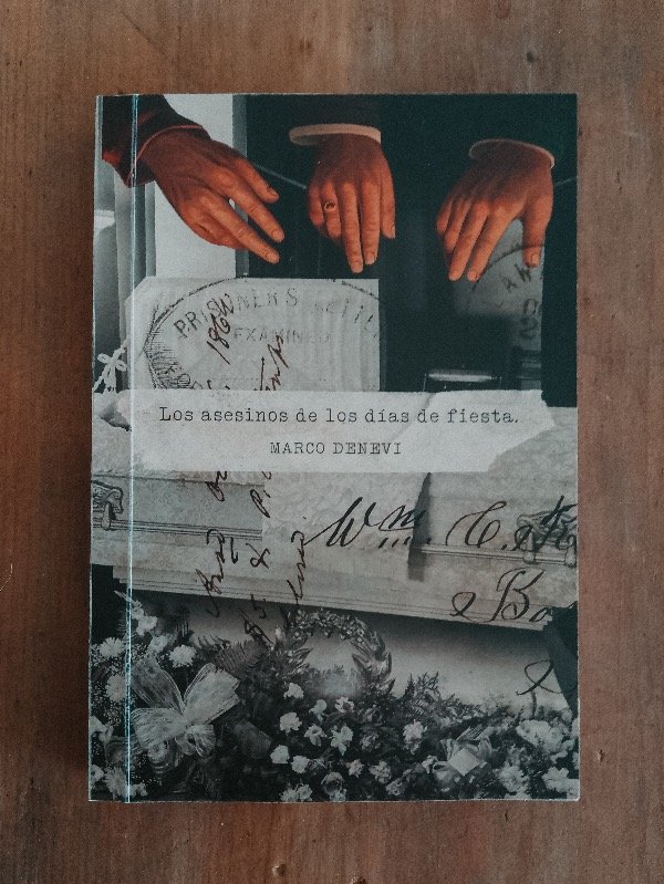 Producto - Los asesinos de los días de fiesta
