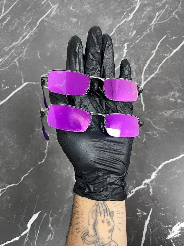 Producto - Lupa do Vilao platino violeta