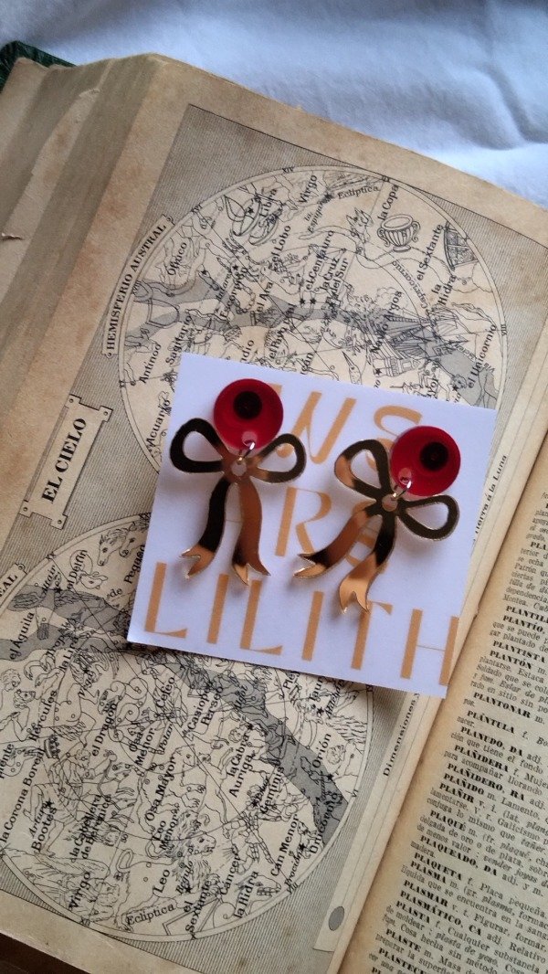 Producto - Aros Cherry Bow.