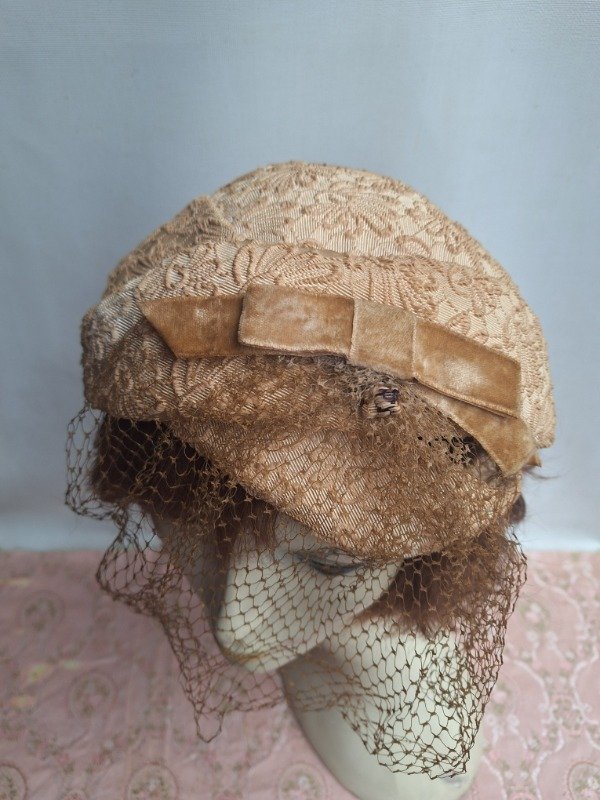 Producto - Casquete con redecilla y moño Terciopelo - 1