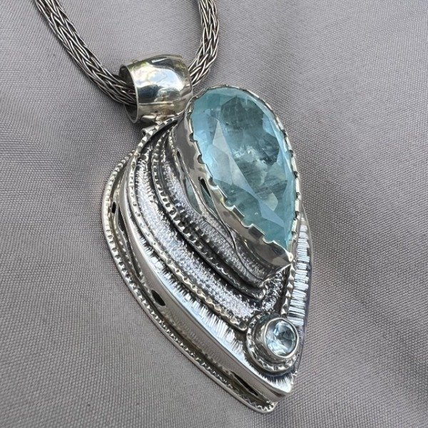 Producto - DIJE DE DISEÑO AGUAMARINAS