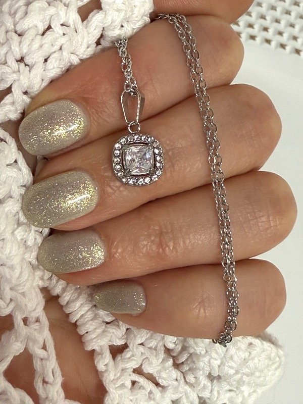 Producto - C414 Collar con dije cubik y strass acero quirúrgico 45cm