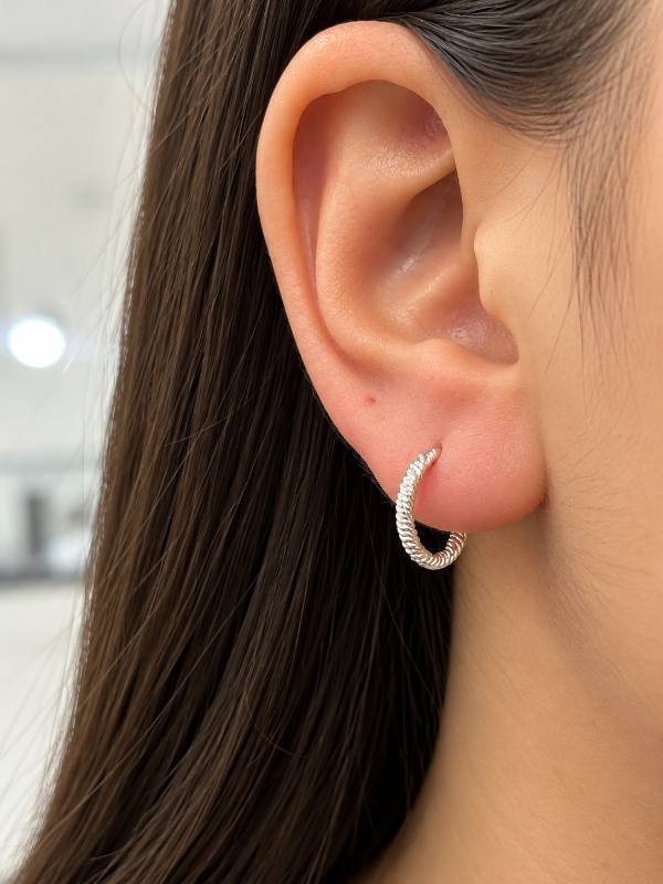 Producto - Aros tipo argolla torzado plata 925