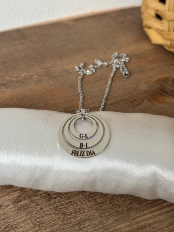 Producto - Dije Familiar Oval