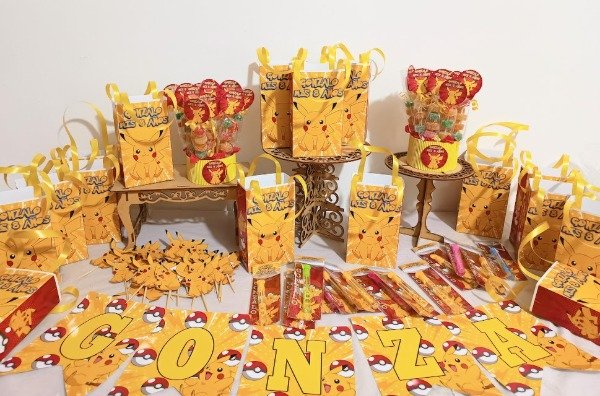 Producto - bolsa con manija pikachu