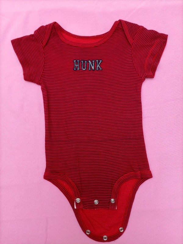 Producto - Carter's Body Hunk manga corta usado