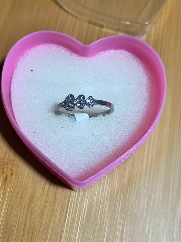 Producto - Anillo corazónes brillitos (t19)