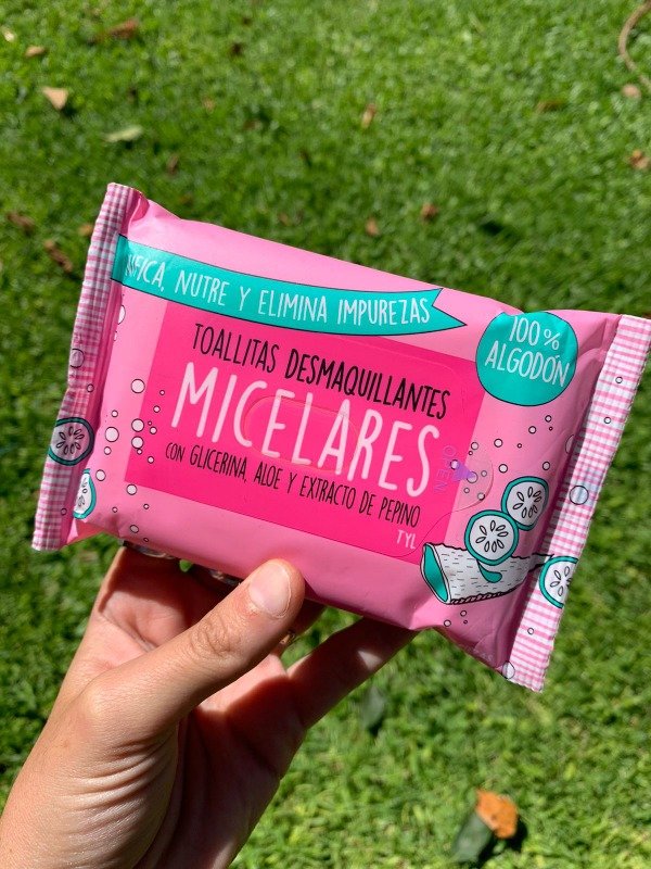 Producto - Toallitas desmaquillantes XXL de Thelma and louise