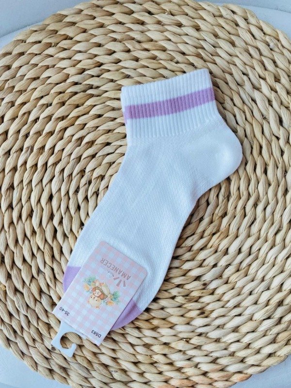 Producto - Medias blancas con raya rosita