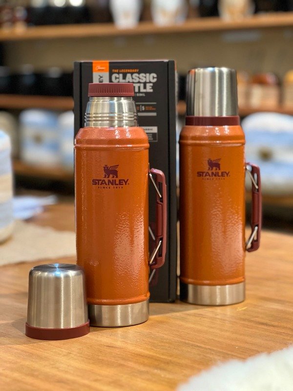 Producto - TERMO CLASICC MARRON