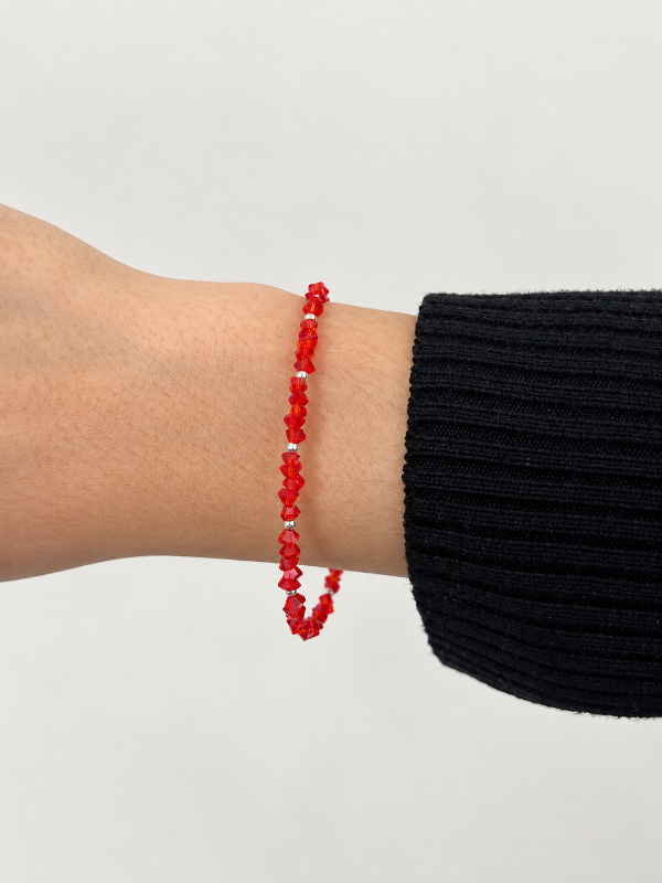 Producto - Pulsera de cristal rojo y plata