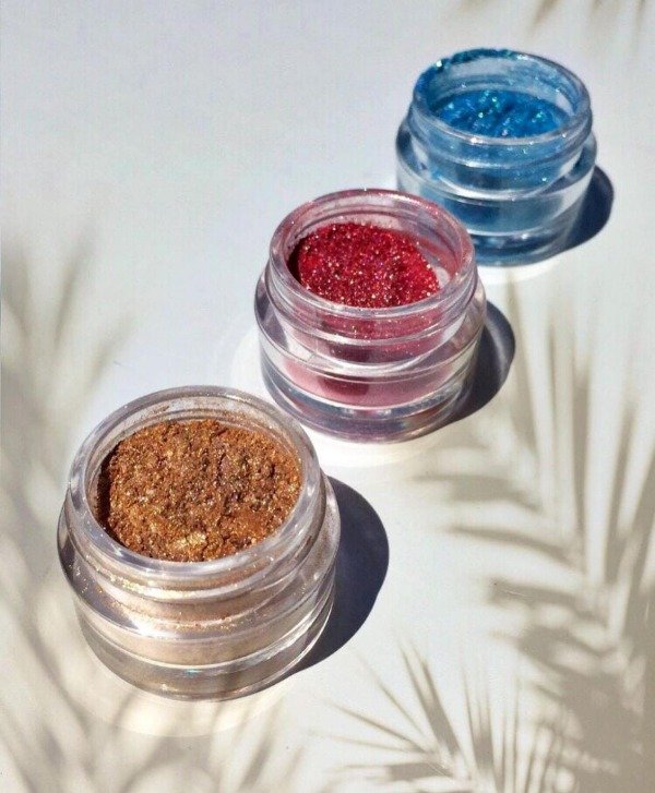 Producto - MAQUILLAJE EN POLVO
