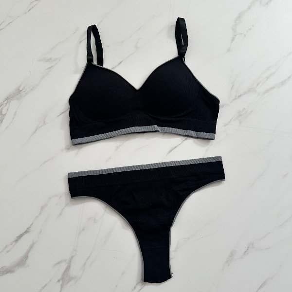 Producto - Conjunto Color Negro
