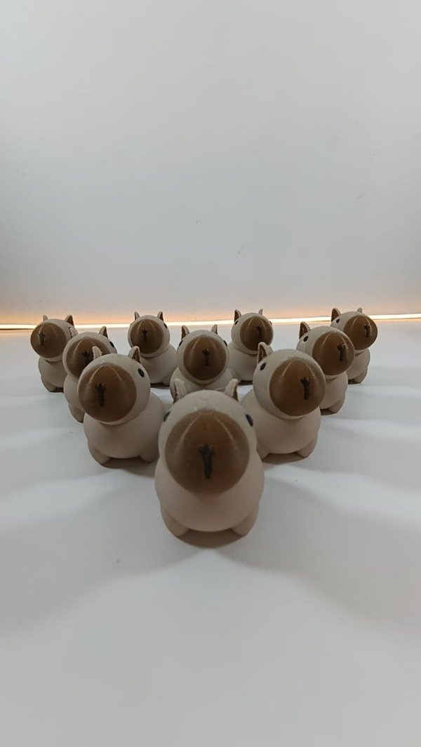 Producto - Figura Capibara / Carpincho 5 cm - Pack por 10 unidades