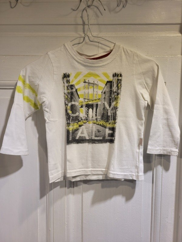 Producto - Remera CHEEKY blanca logo ciudad Talle 2 años - PRECIO: 8X