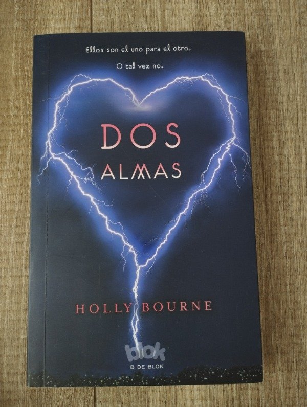 Producto - Dos Almas - Holly Bourne