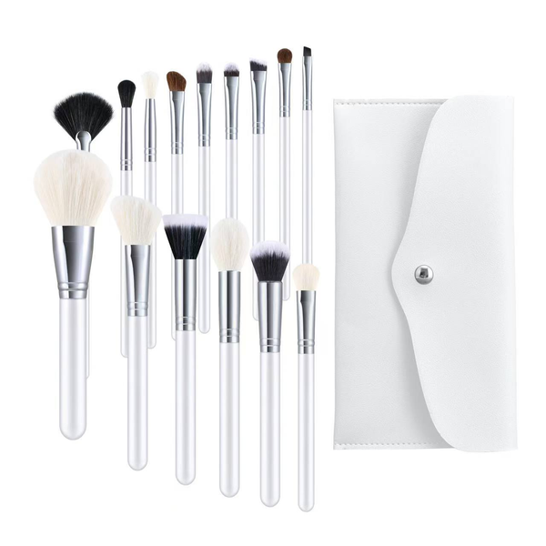 Producto - Set x15 Brochas con estuche profesional