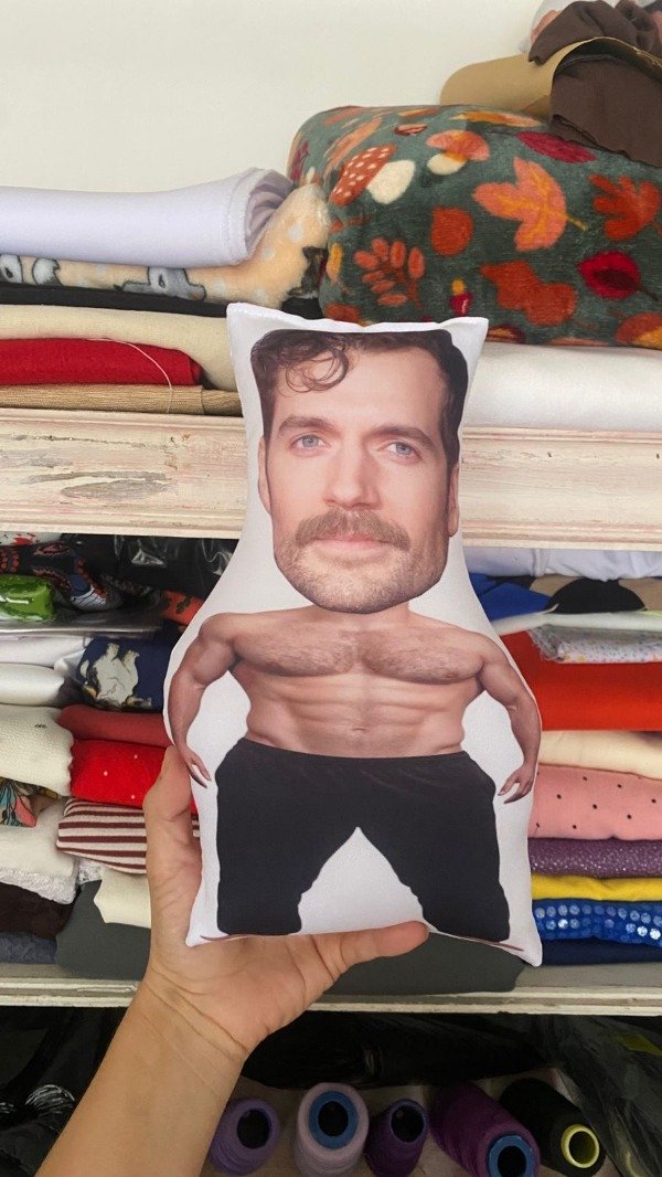 Producto - Muñeco Henry Cavill 02