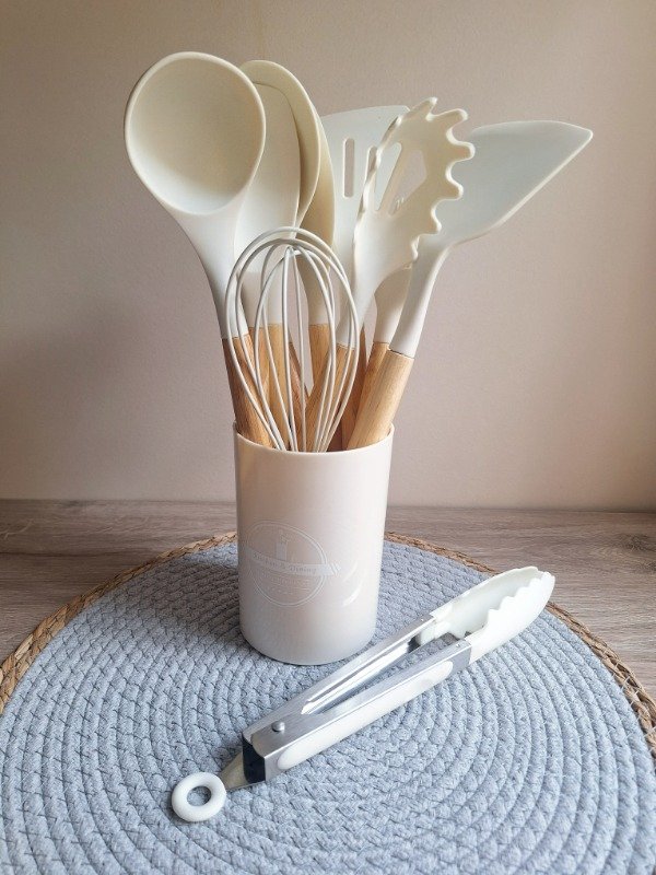 Producto - Set de utensilios x 12 unidades color crudo