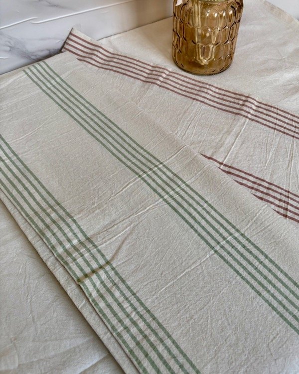 Producto - CAMINO DE MESA RAYADO - 2.7 mts