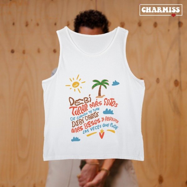 Tank top Debi tirar mas fotos
