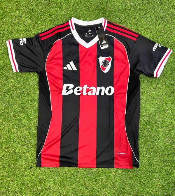Producto - Camiseta River Plate Alternativa 2025 2026 IMPORTADA