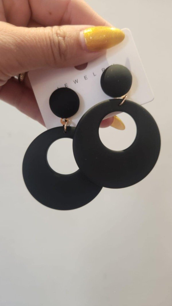 Producto - Aros argolla negra