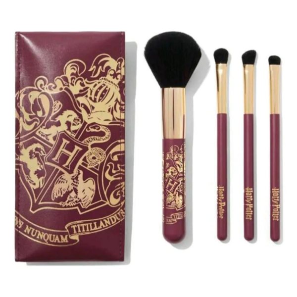 Producto - Set Brochas Maquillaje Harry Potter Lic Oifical Hogwarts bordó - 0