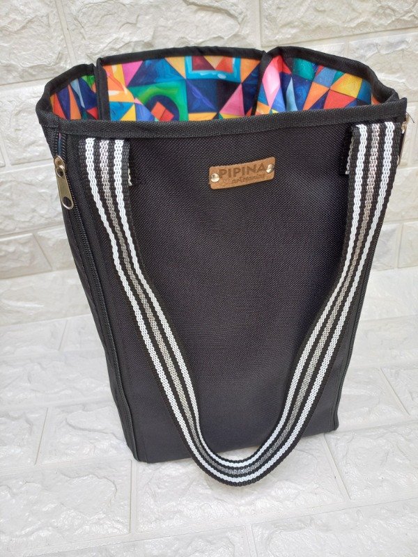 Producto - Bolso negro con geometrico