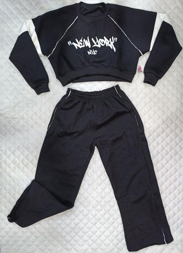 Producto - Conjunto new York con líneas
