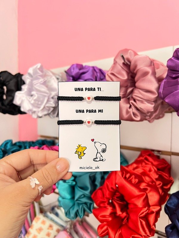 Producto - PULSERAS SNOOPY